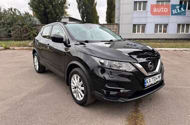 Внедорожник / Кроссовер Nissan Rogue Sport 2021 в Киеве