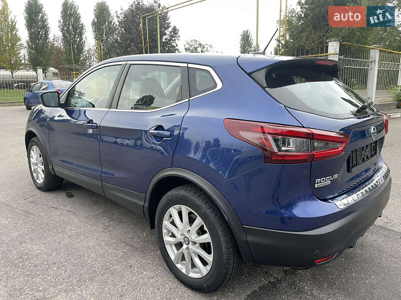 Внедорожник / Кроссовер Nissan Rogue Sport 2020 в Кременчуге