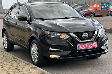Внедорожник / Кроссовер Nissan Rogue Sport 2020 в Львове