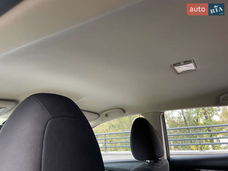 Внедорожник / Кроссовер Nissan Rogue Sport 2020 в Днепре