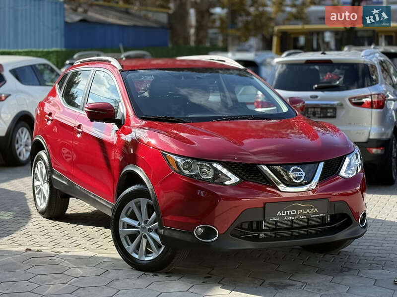 Внедорожник / Кроссовер Nissan Rogue Sport 2017 в Одессе