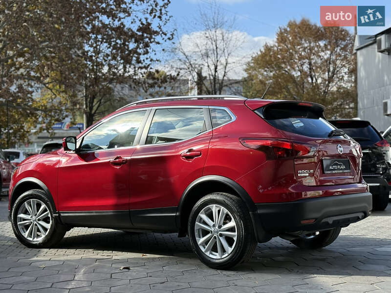 Внедорожник / Кроссовер Nissan Rogue Sport 2017 в Одессе