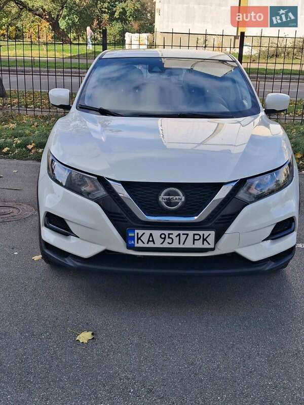 Позашляховик / Кросовер Nissan Rogue Sport 2021 в Києві