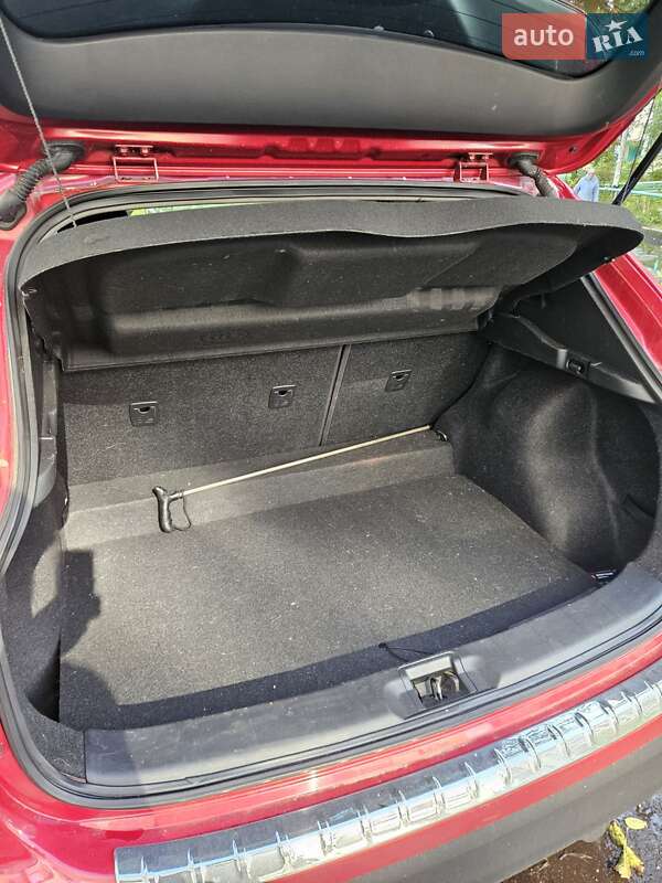 Внедорожник / Кроссовер Nissan Rogue Sport 2018 в Киеве