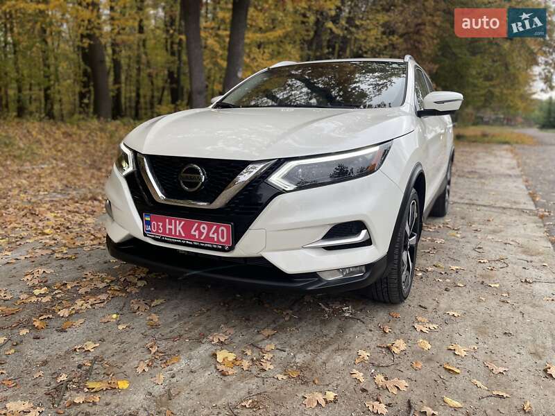Позашляховик / Кросовер Nissan Rogue Sport 2022 в Києві