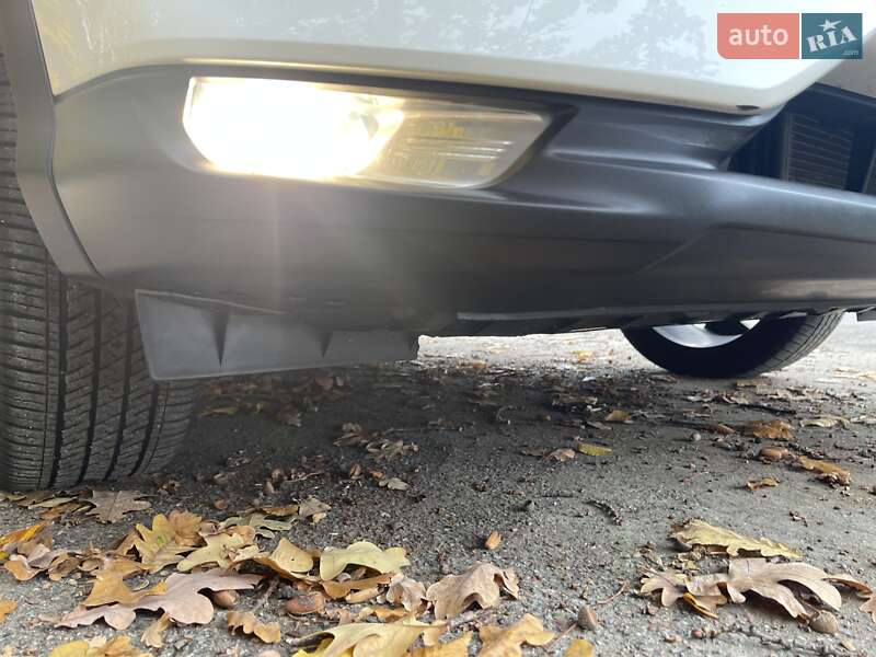 Позашляховик / Кросовер Nissan Rogue Sport 2022 в Києві