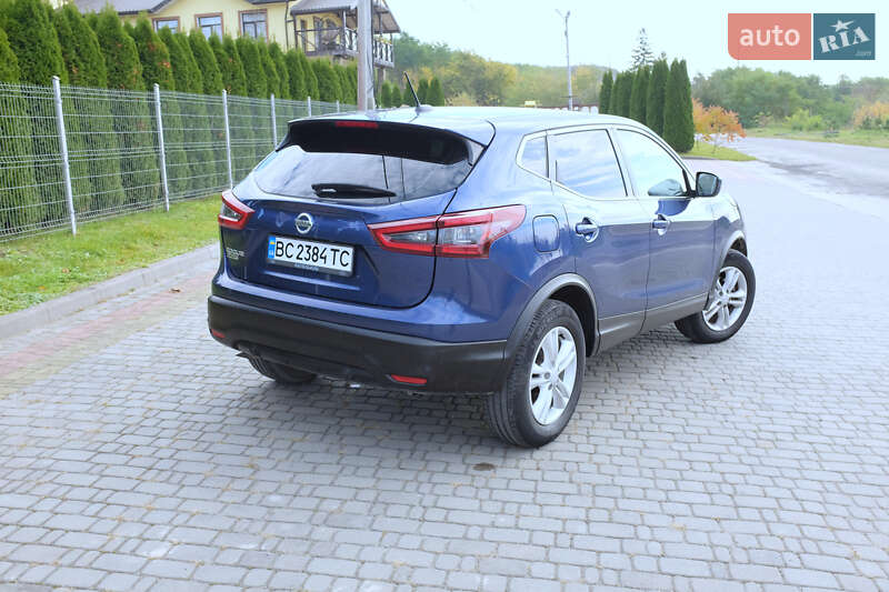 Внедорожник / Кроссовер Nissan Rogue Sport 2020 в Львове