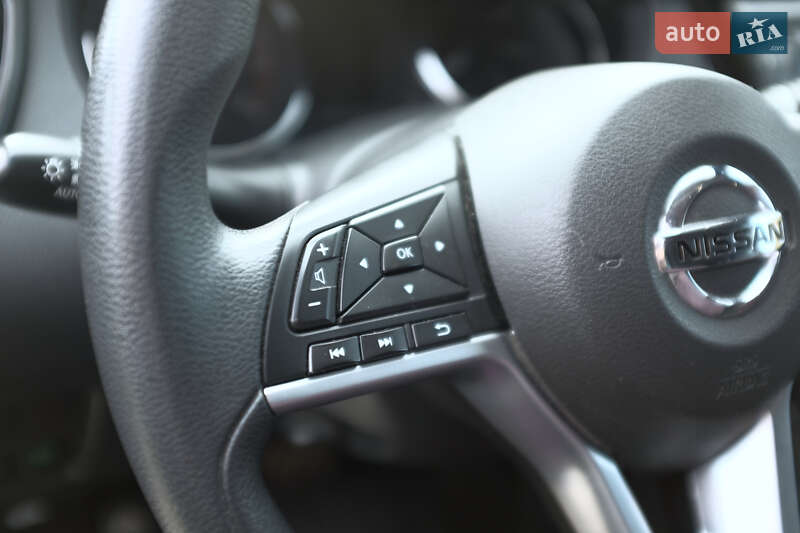 Внедорожник / Кроссовер Nissan Rogue Sport 2020 в Львове