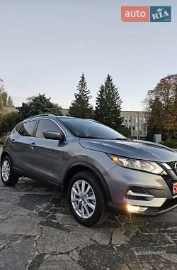 Внедорожник / Кроссовер Nissan Rogue Sport 2022 в Кременчуге