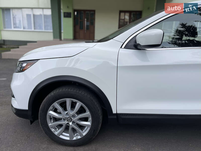 Внедорожник / Кроссовер Nissan Rogue Sport 2021 в Виннице