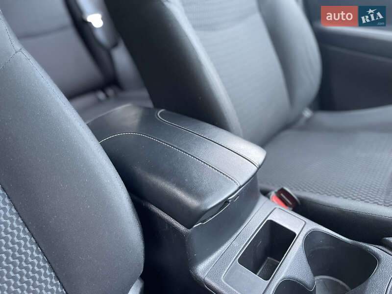 Внедорожник / Кроссовер Nissan Rogue Sport 2021 в Виннице