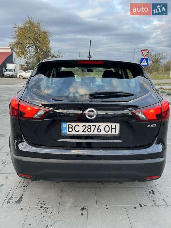 Внедорожник / Кроссовер Nissan Rogue Sport 2019 в Львове