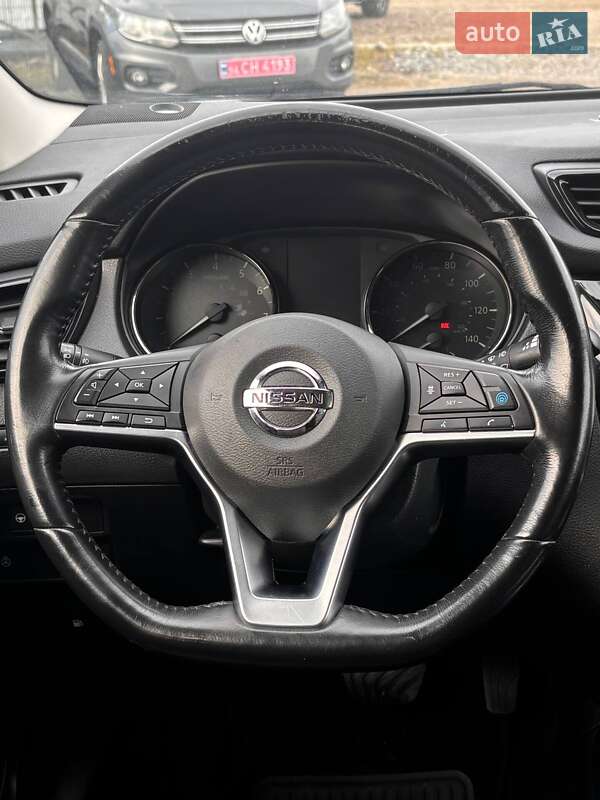 Внедорожник / Кроссовер Nissan Rogue Sport 2019 в Львове