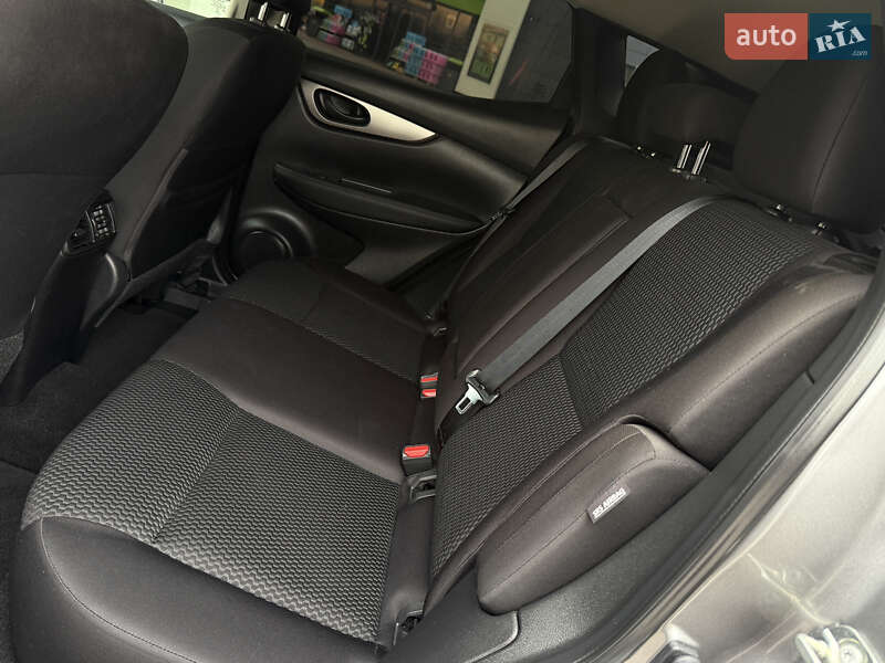 Внедорожник / Кроссовер Nissan Rogue Sport 2022 в Дрогобыче