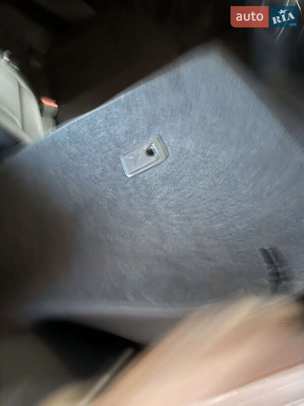 Внедорожник / Кроссовер Nissan Rogue Sport 2017 в Вижнице