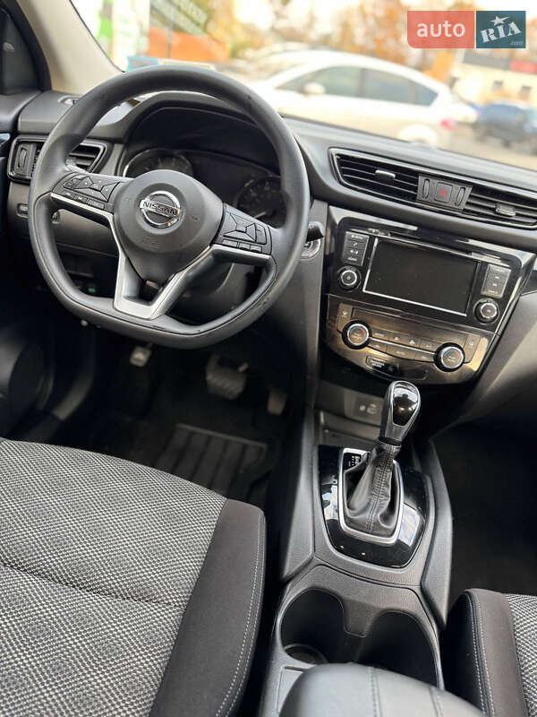 Позашляховик / Кросовер Nissan Rogue Sport 2020 в Вінниці