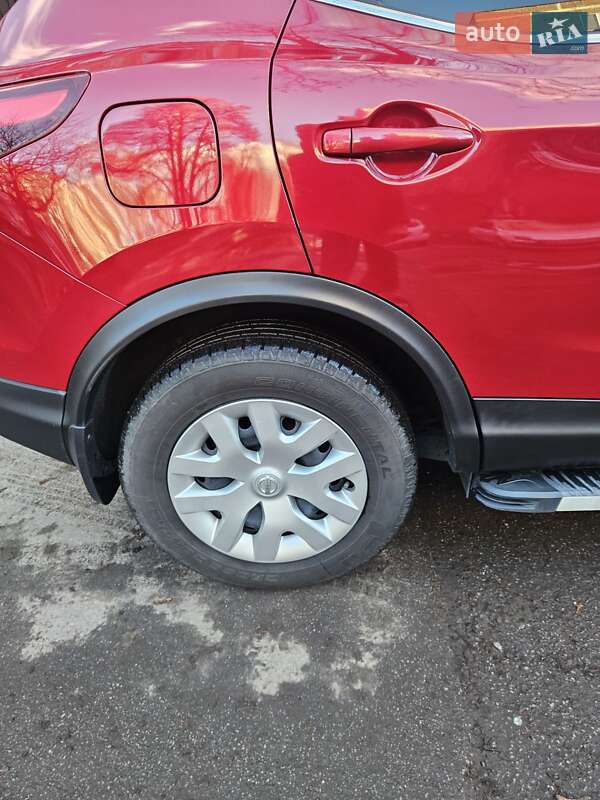 Внедорожник / Кроссовер Nissan Rogue Sport 2018 в Киеве