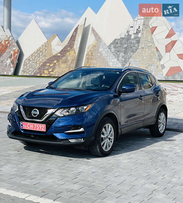 Nissan Rogue Sport 2020
