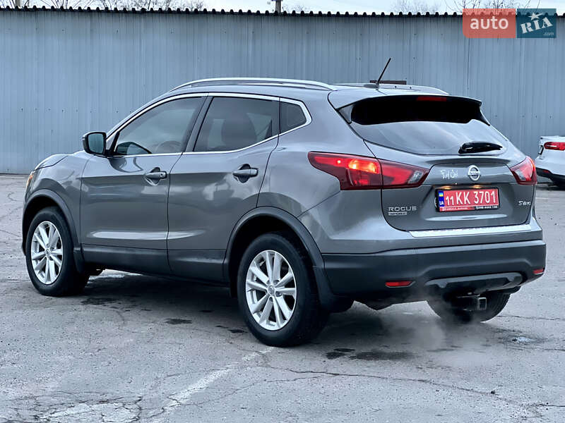 Внедорожник / Кроссовер Nissan Rogue Sport 2017 в Горишних Плавнях фото 10 Внедорожник / Кроссовер Nissan Rogue Sport 2017 в Горишних Плавнях