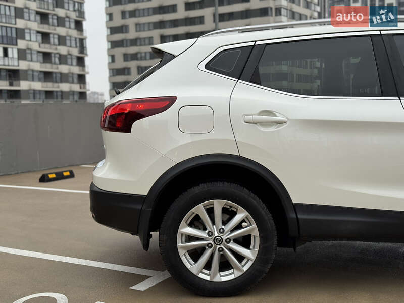 Внедорожник / Кроссовер Nissan Rogue Sport 2019 в Киеве фото 13 Внедорожник / Кроссовер Nissan Rogue Sport 2019 в Киеве