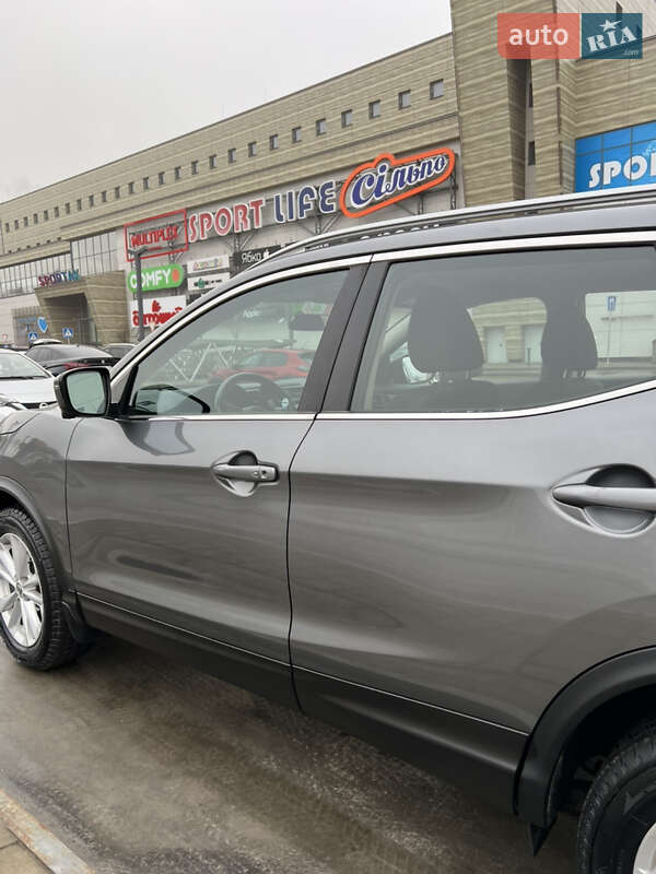 Позашляховик / Кросовер Nissan Rogue Sport 2017 в Львові фото 20 Позашляховик / Кросовер Nissan Rogue Sport 2017 в Львові