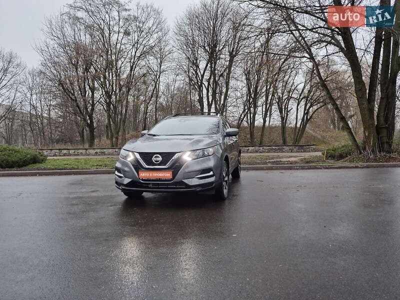Nissan Rogue Sport 2021