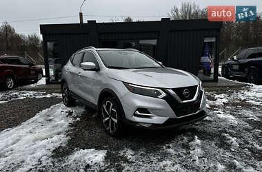 Внедорожник / Кроссовер Nissan Rogue Sport 2021 в Львове