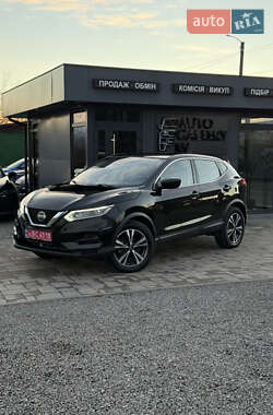 Внедорожник / Кроссовер Nissan Rogue Sport 2020 в Ровно