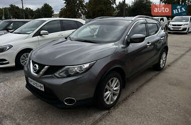 Позашляховик / Кросовер Nissan Rogue Sport 2017 в Житомирі