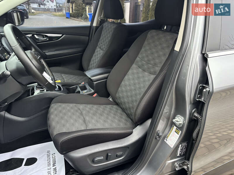 Внедорожник / Кроссовер Nissan Rogue Sport 2020 в Львове