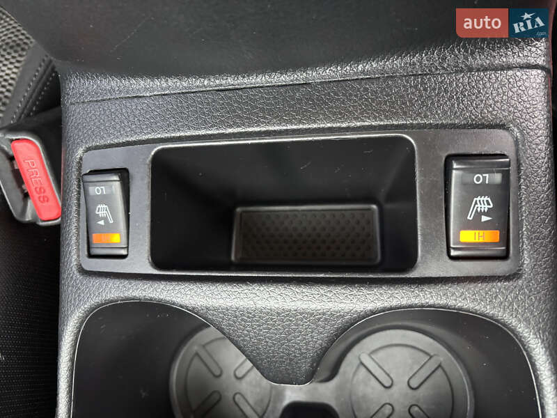 Внедорожник / Кроссовер Nissan Rogue Sport 2020 в Львове