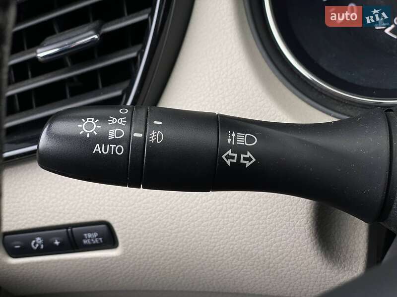 Внедорожник / Кроссовер Nissan Rogue Sport 2017 в Киеве фото 29 Внедорожник / Кроссовер Nissan Rogue Sport 2017 в Киеве