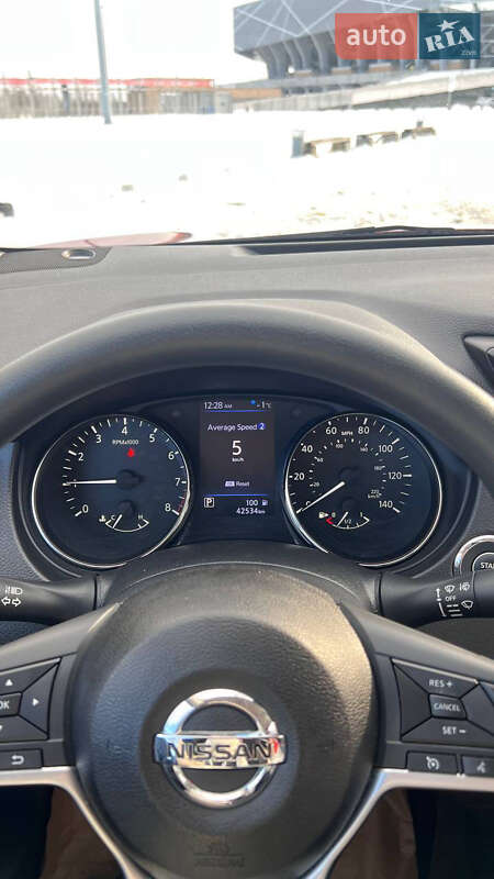 Внедорожник / Кроссовер Nissan Rogue Sport 2019 в Львове