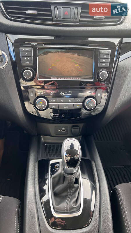 Внедорожник / Кроссовер Nissan Rogue Sport 2019 в Львове