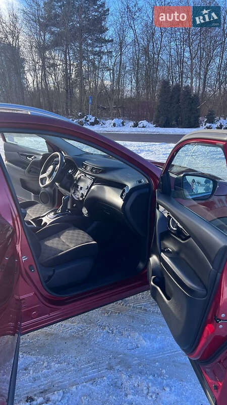 Внедорожник / Кроссовер Nissan Rogue Sport 2019 в Львове