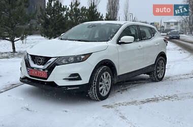 Внедорожник / Кроссовер Nissan Rogue Sport 2021 в Кременчуге