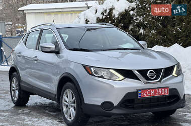 Внедорожник / Кроссовер Nissan Rogue Sport 2017 в Львове