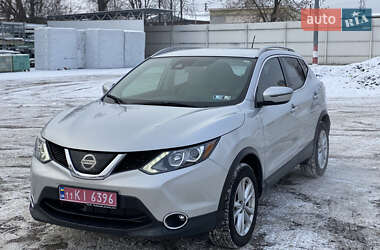 Внедорожник / Кроссовер Nissan Rogue Sport 2019 в Кременчуге