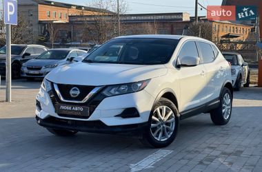 Внедорожник / Кроссовер Nissan Rogue Sport 2020 в Львове
