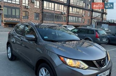 Позашляховик / Кросовер Nissan Rogue Sport 2018 в Житомирі