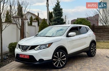 Внедорожник / Кроссовер Nissan Rogue Sport 2018 в Виннице