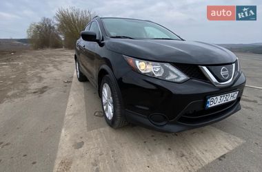 Позашляховик / Кросовер Nissan Rogue Sport 2018 в Бережанах