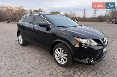 Внедорожник / Кроссовер Nissan Rogue Sport 2017 в Полтаве