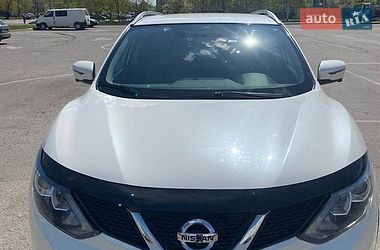 Позашляховик / Кросовер Nissan Rogue Sport 2017 в Івано-Франківську