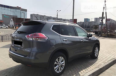 Внедорожник / Кроссовер Nissan Rogue 2015 в Харькове