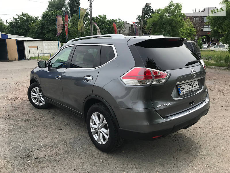 Позашляховик / Кросовер Nissan Rogue 2015 в Києві