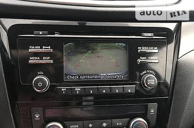 Позашляховик / Кросовер Nissan Rogue 2015 в 