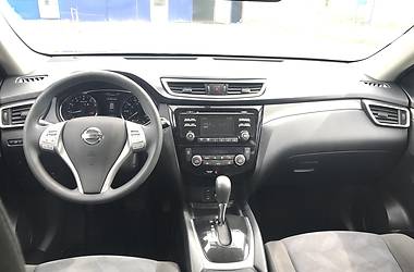 Позашляховик / Кросовер Nissan Rogue 2015 в 