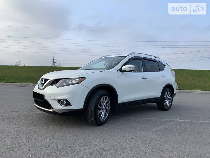 Позашляховик / Кросовер Nissan Rogue 2014 в Дніпрі