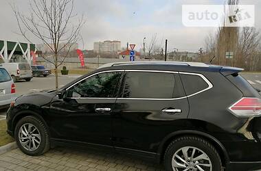 Позашляховик / Кросовер Nissan Rogue 2014 в 